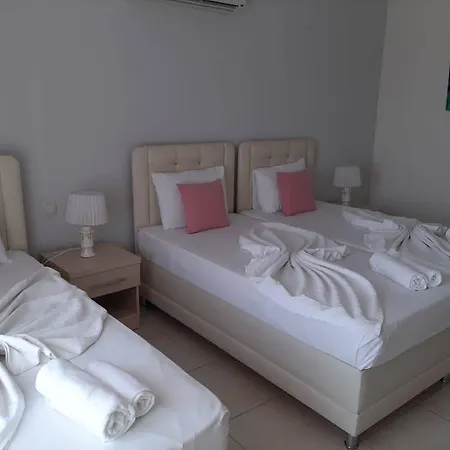 Defne Lorina Ξενοδοχείο