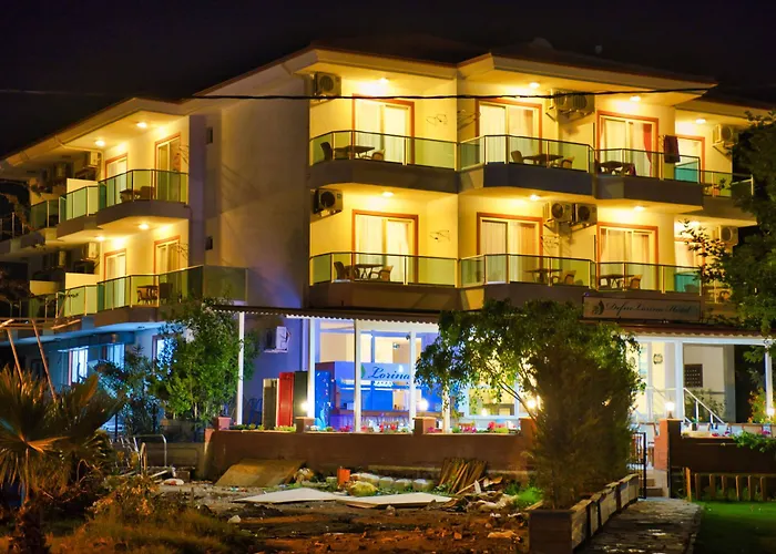 Defne Lorina Hotel 2*