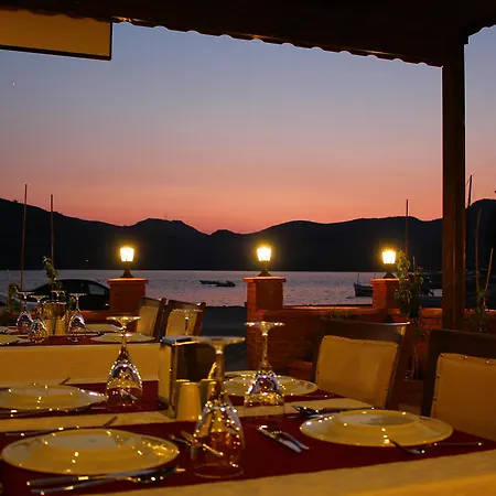 Szálloda Defne Lorina Marmaris